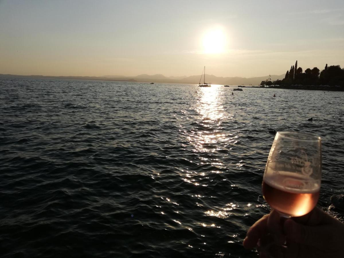 Casa Meda Tabachere Appartamento Sirmione Desenzano Del Garda Поцоленго Екстериор снимка
